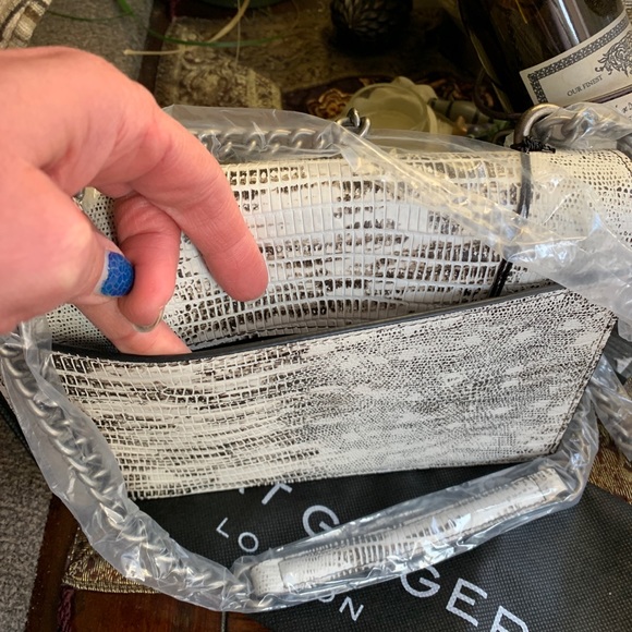 SOLD⛔️Authentic KURT GEIGER LONDON Lizard embossed leather medium flap Crosby - Picture 15 of 15